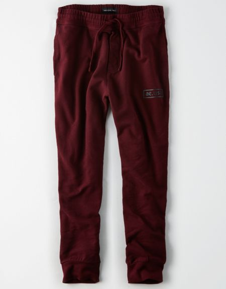 AE Ultra-Soft Graphic Jogger