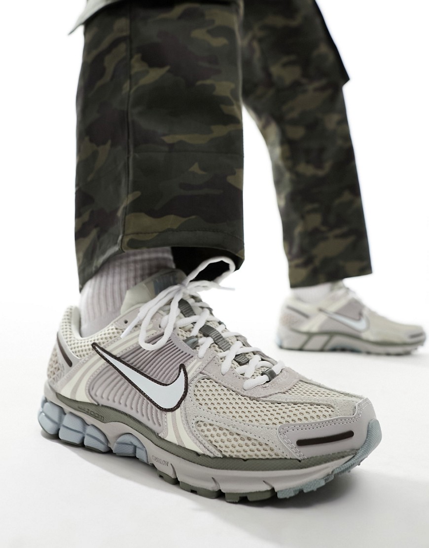 Nike Zoom Vomero 5 SE Light Orewood Brown - UK 5.5