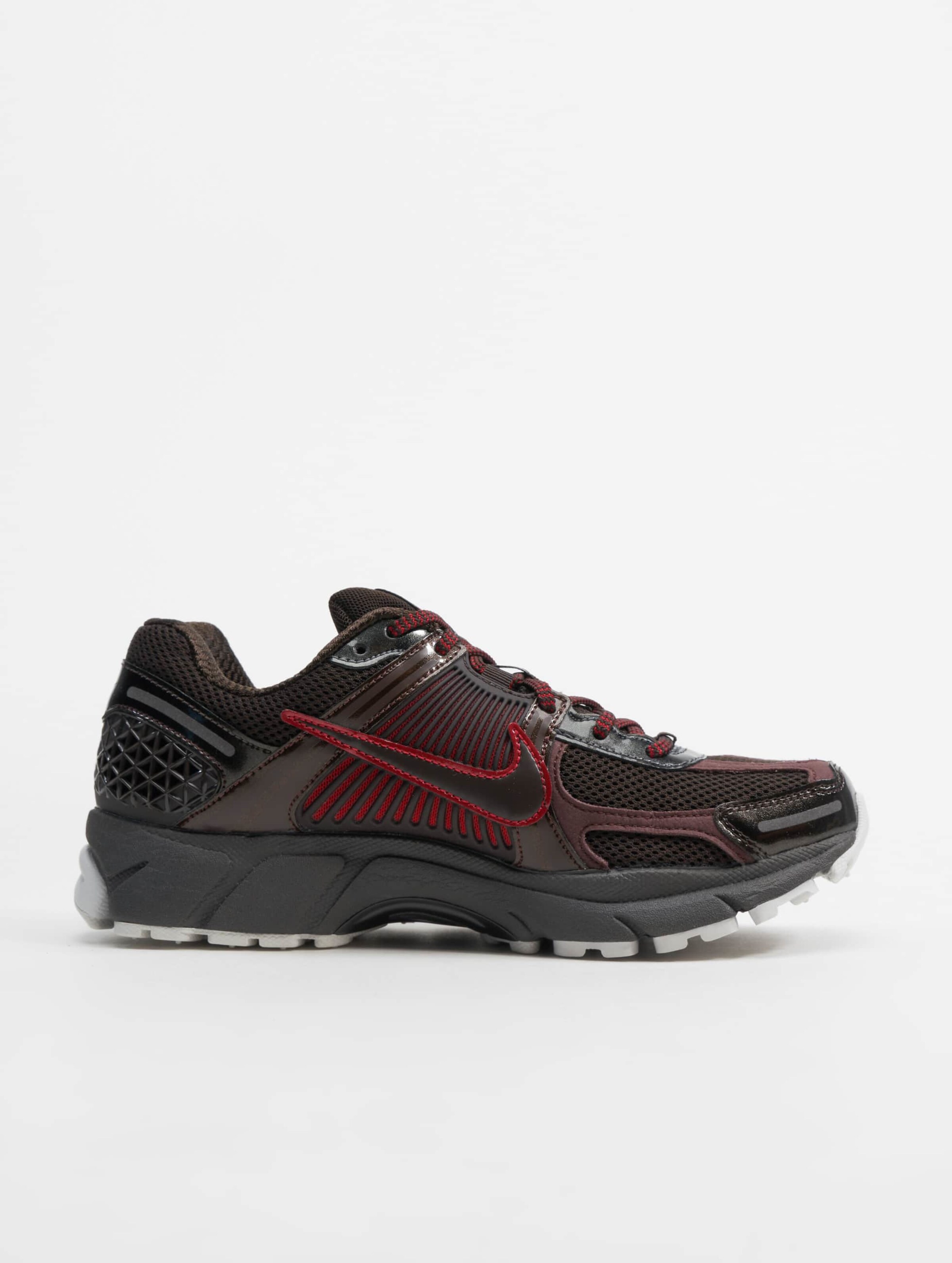 Nike Zoom Vomero 5 Velvet Brown - UK 14 thumbnail