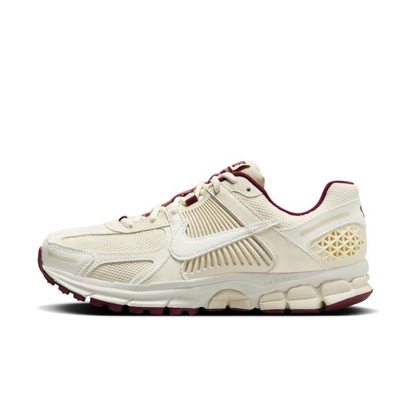 Nike Zoom Vomero 5 Valentine's Day (Women's) - UK 7.5