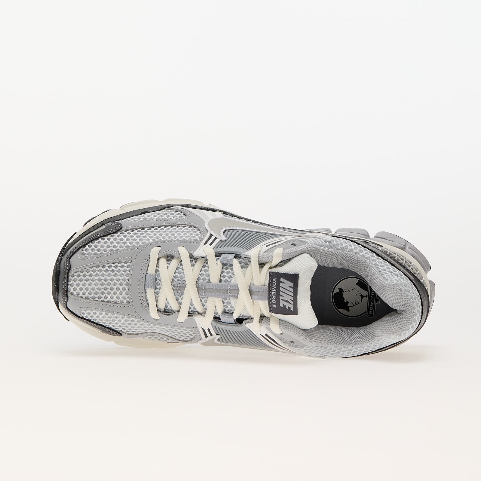 Nike Girls Zoom Vomero 5 Trainers Pure Platinum Metallic Silver, 3 thumbnail