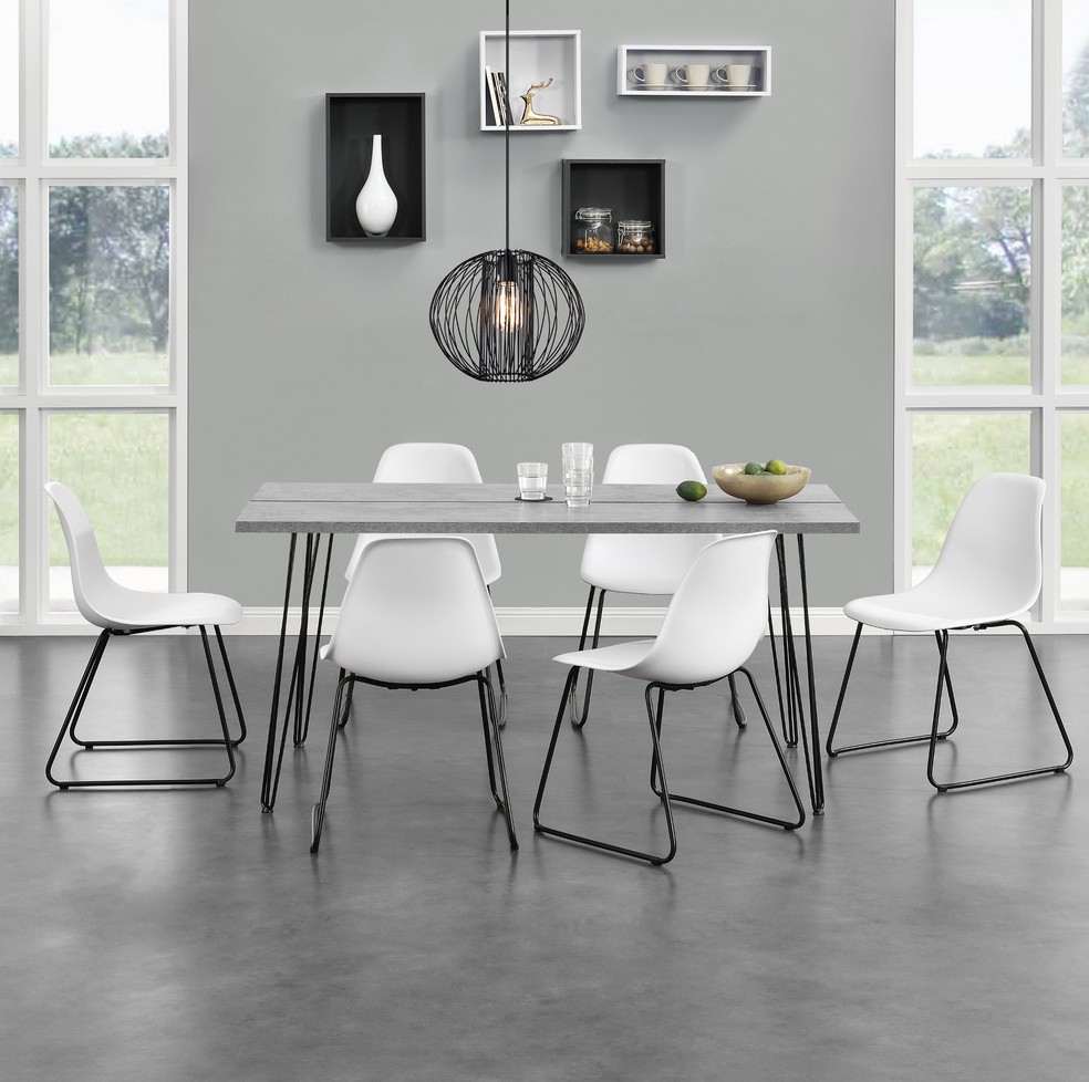 [en. Casa]® Esstisch Mit Hairpinlegs - Beton-Optik - 160cm X 75cm X 77 + 6 X Design-Stuhl - WeiB - Im