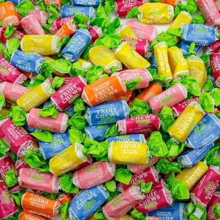 TOOTSIE FRUIT CHEWS Sour Taffy 2 Lb – Taffy Bulk Bag  Fruity Soft Candy  Assorted Flavors  Gluten & Peanut Free  Individually Wrapped (134 Pieces)