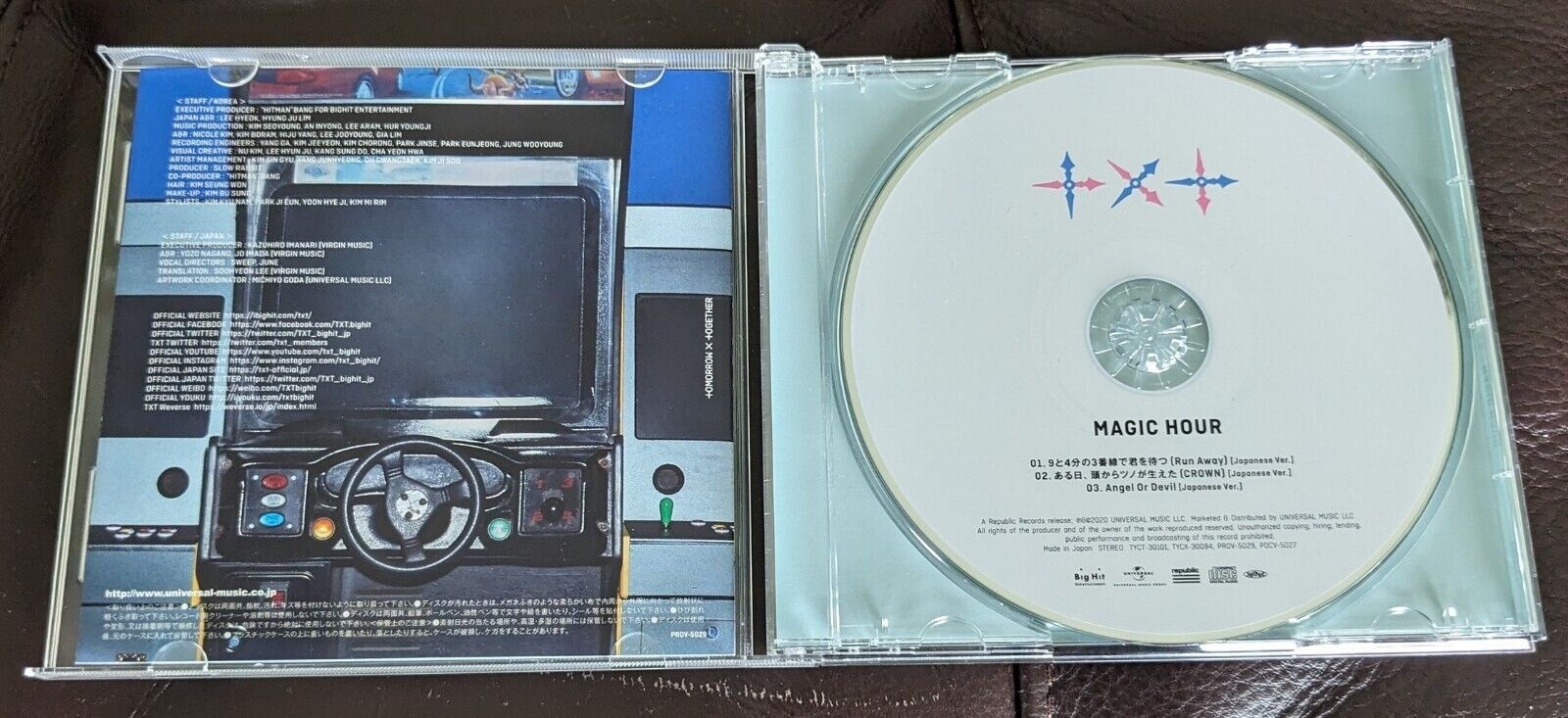 Used TXT TOMORROW X TOGETHER MAGIC HOUR CD Japanese Ver. JAPAN OFFICIAL SHOP LTD thumbnail