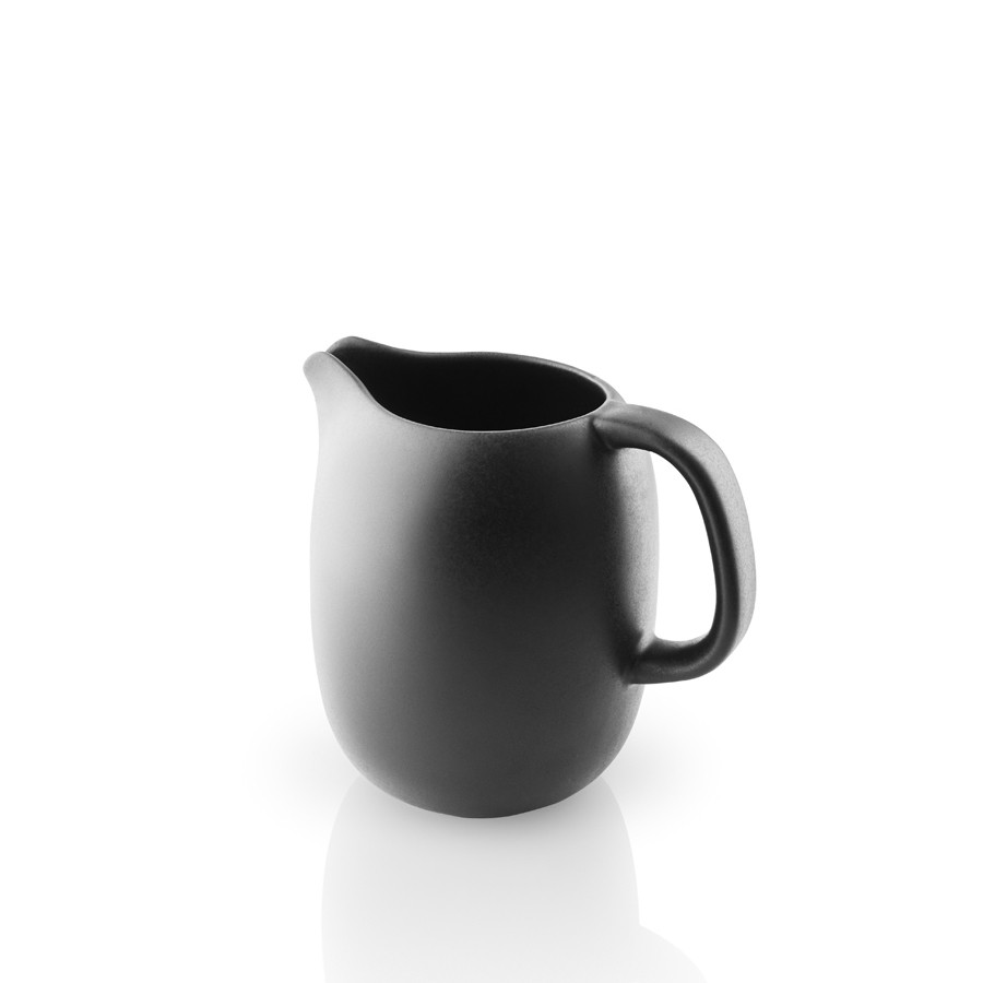Nordic Kitchen Jug - / 0.5 L - Sandstone by Eva Solo Black
