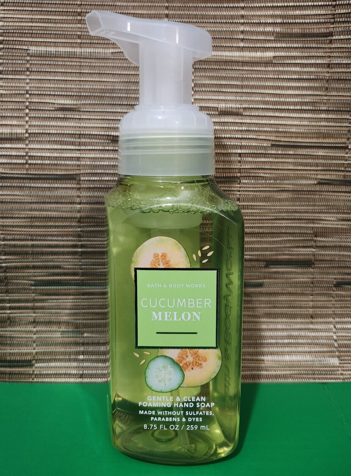Bath & Body Works CUCUMBER MELON (7668) Ultimate Hydration Body Cream 8oz thumbnail