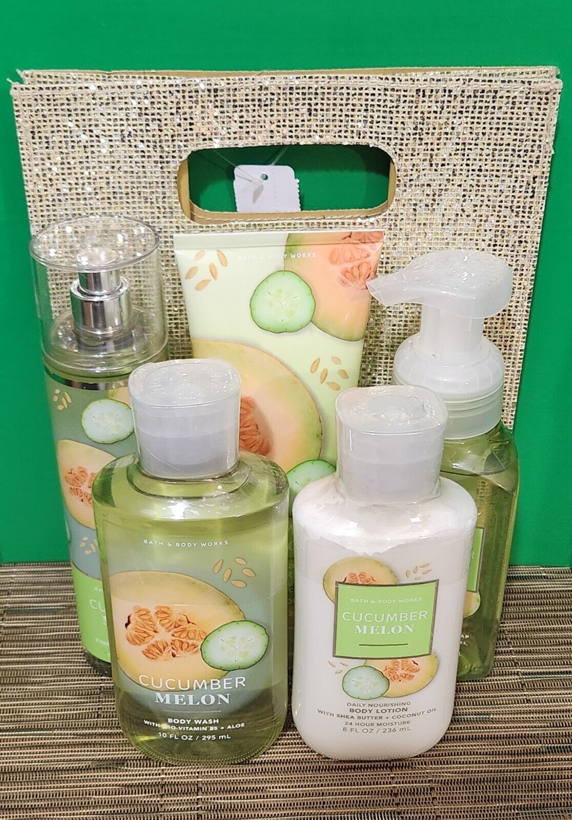Bath & Body Works CUCUMBER MELON (7668) Ultimate Hydration Body Cream 8oz thumbnail