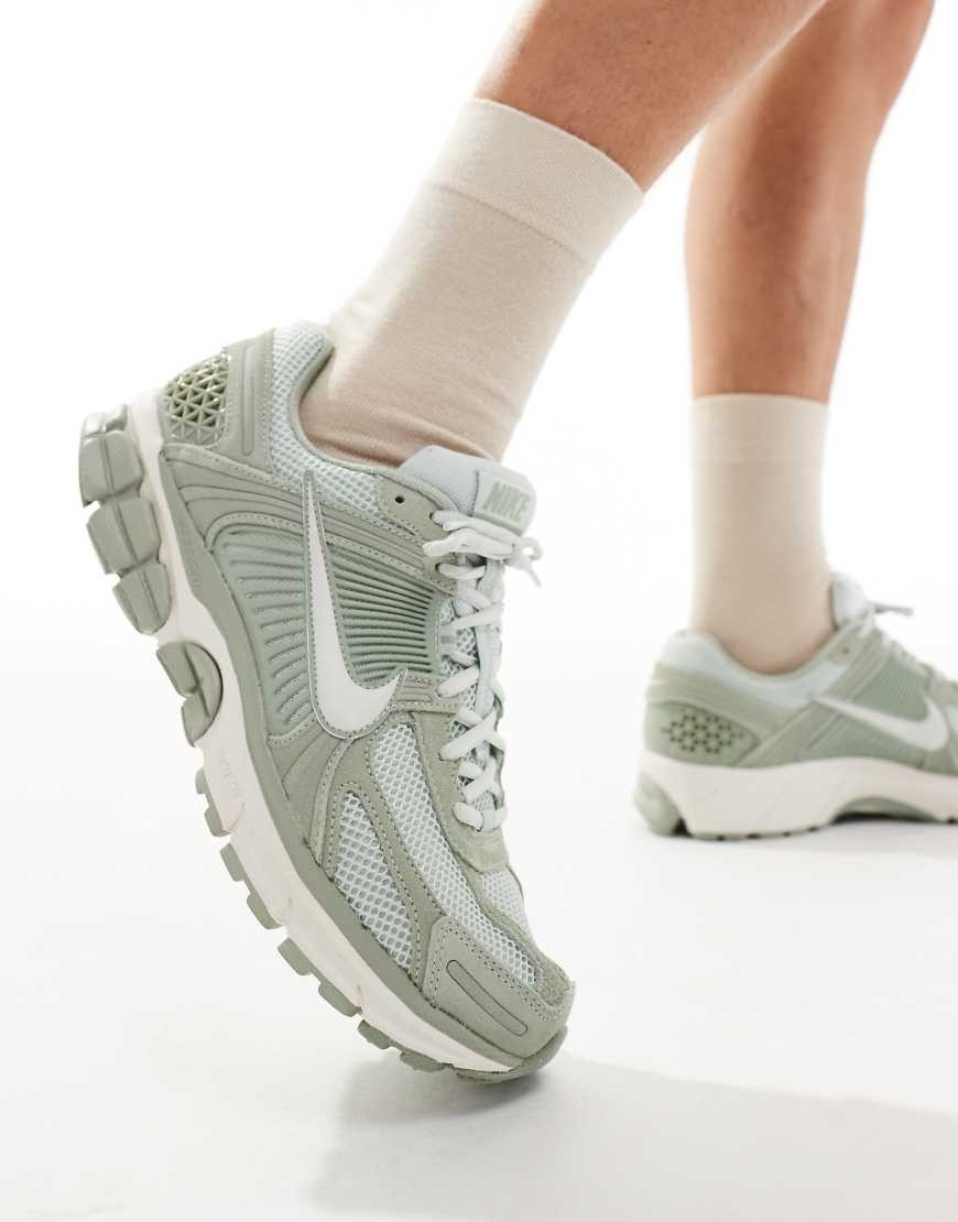 Nike Zoom Vomero 5 Jade Horizon - UK 10.5