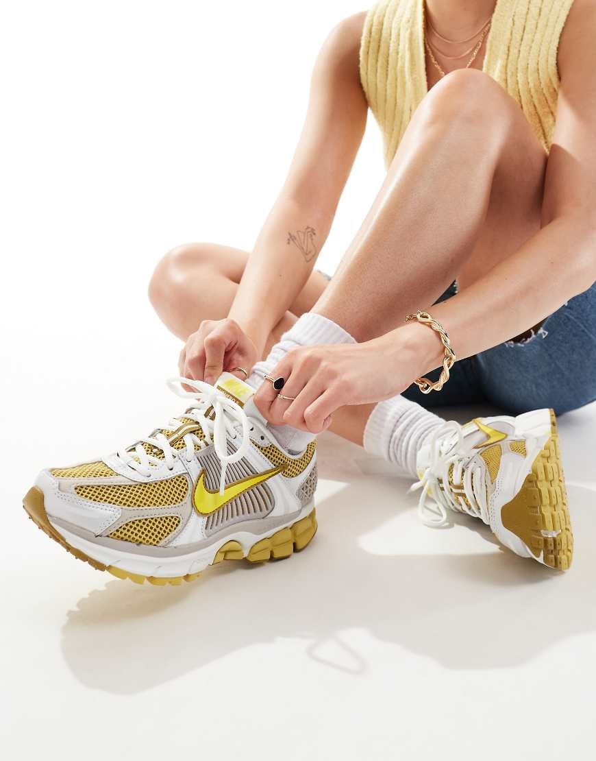 Nike Zoom Vomero 5 Bronzine (Women's) - UK 3