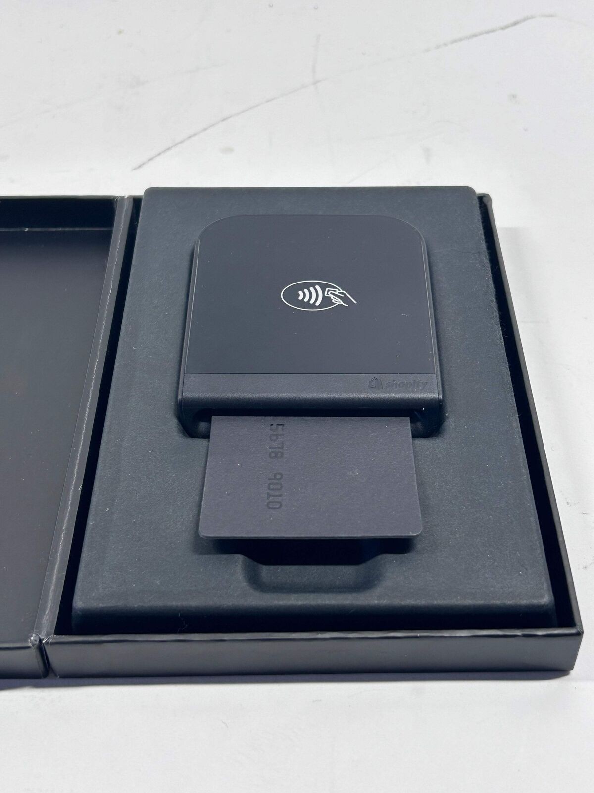 Shopify Tap and Chip POS Card Reader