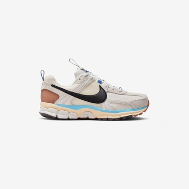 Nike Zoom Vomero 5 Designed by Japan (Women's) - UK 3