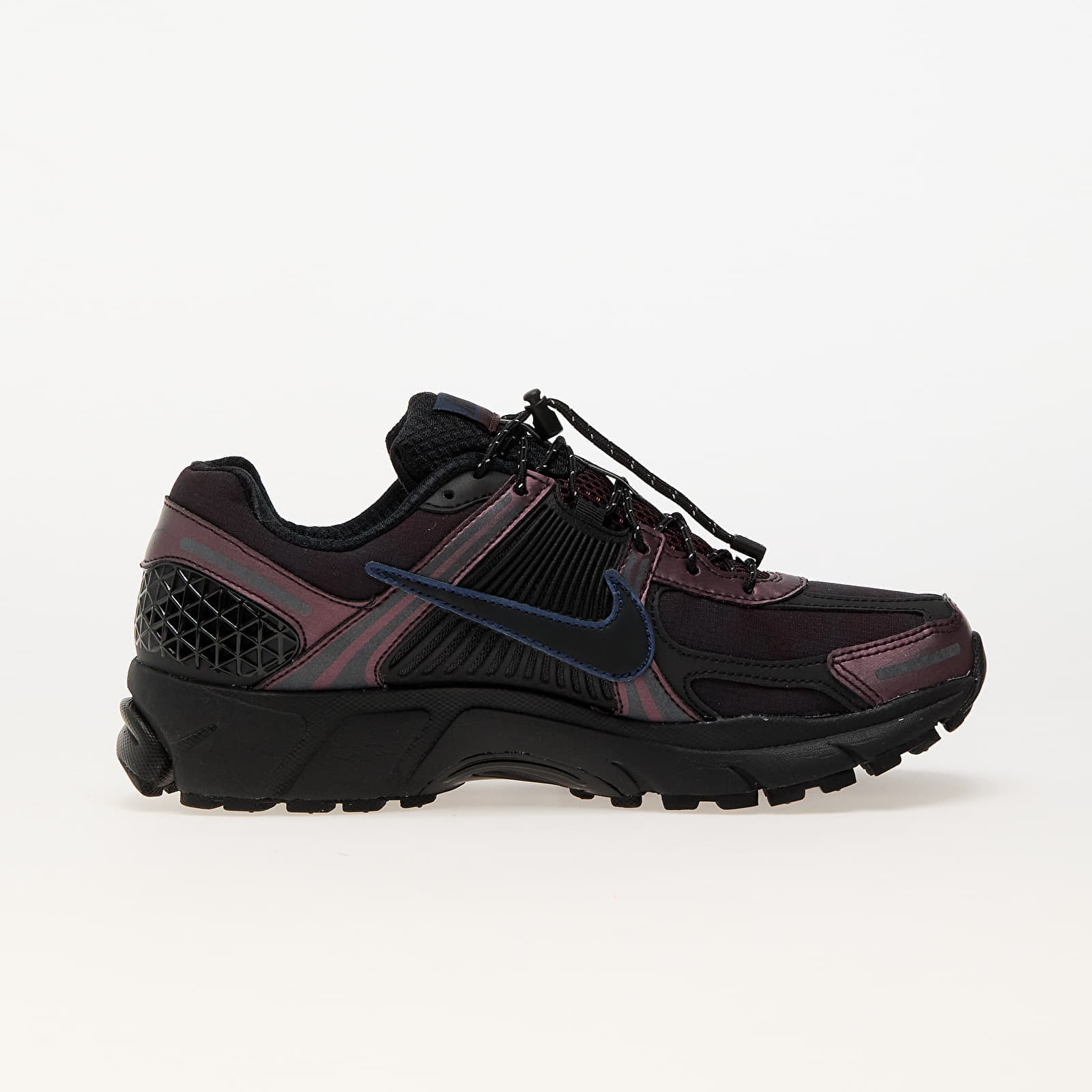 Nike Wmns Zoom Vomero 5 - BURGUNDY CRUSH/BLACK-MIDNIGHT NAVY-BLACK-DK SMOKE GREY-MTLC COOL GREY - Unisex - 9 thumbnail