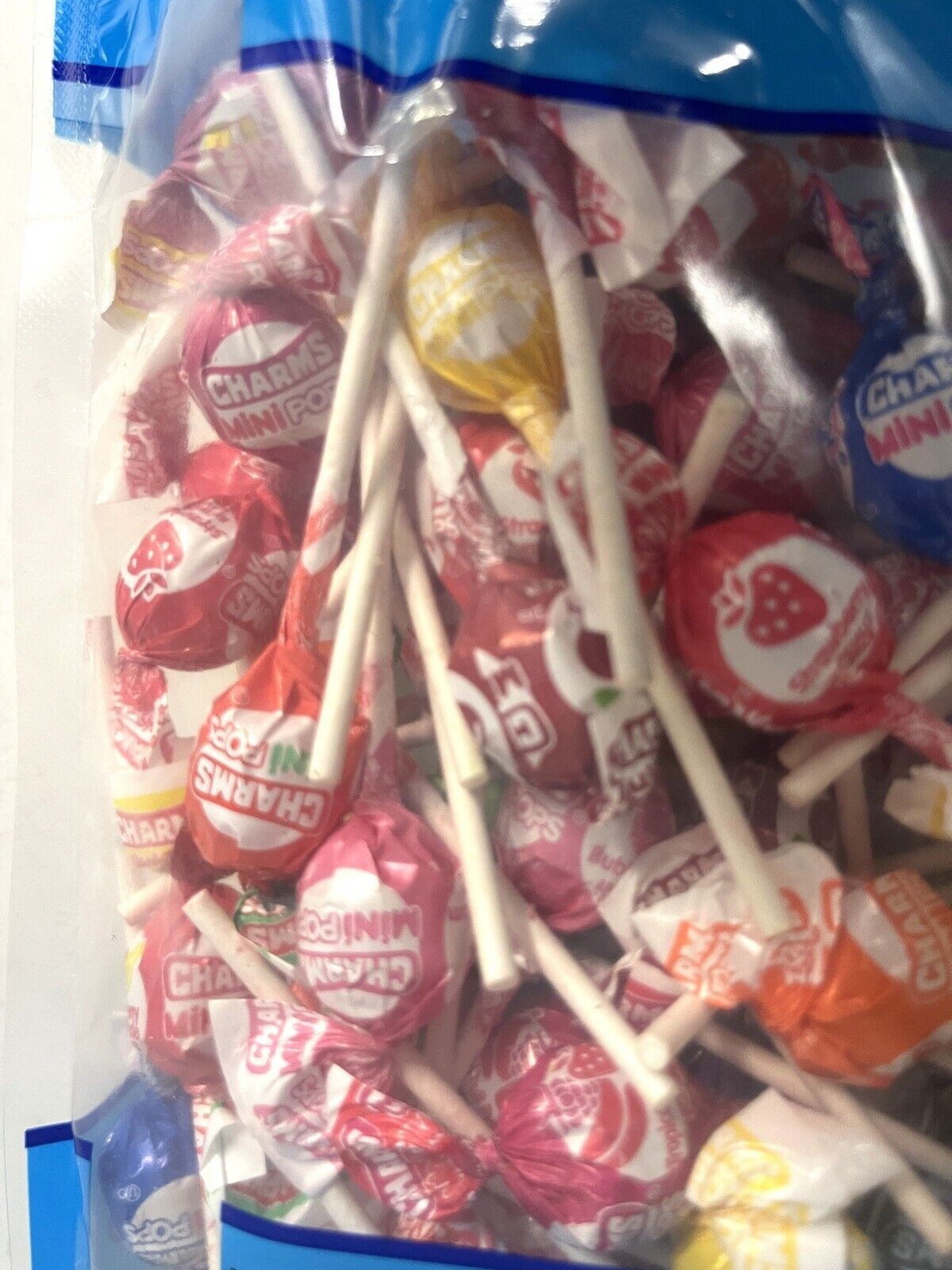 Charms Mini Pops Lollipop Bag 36 Oz – Assorted Fruit Flavored Hard Candy thumbnail