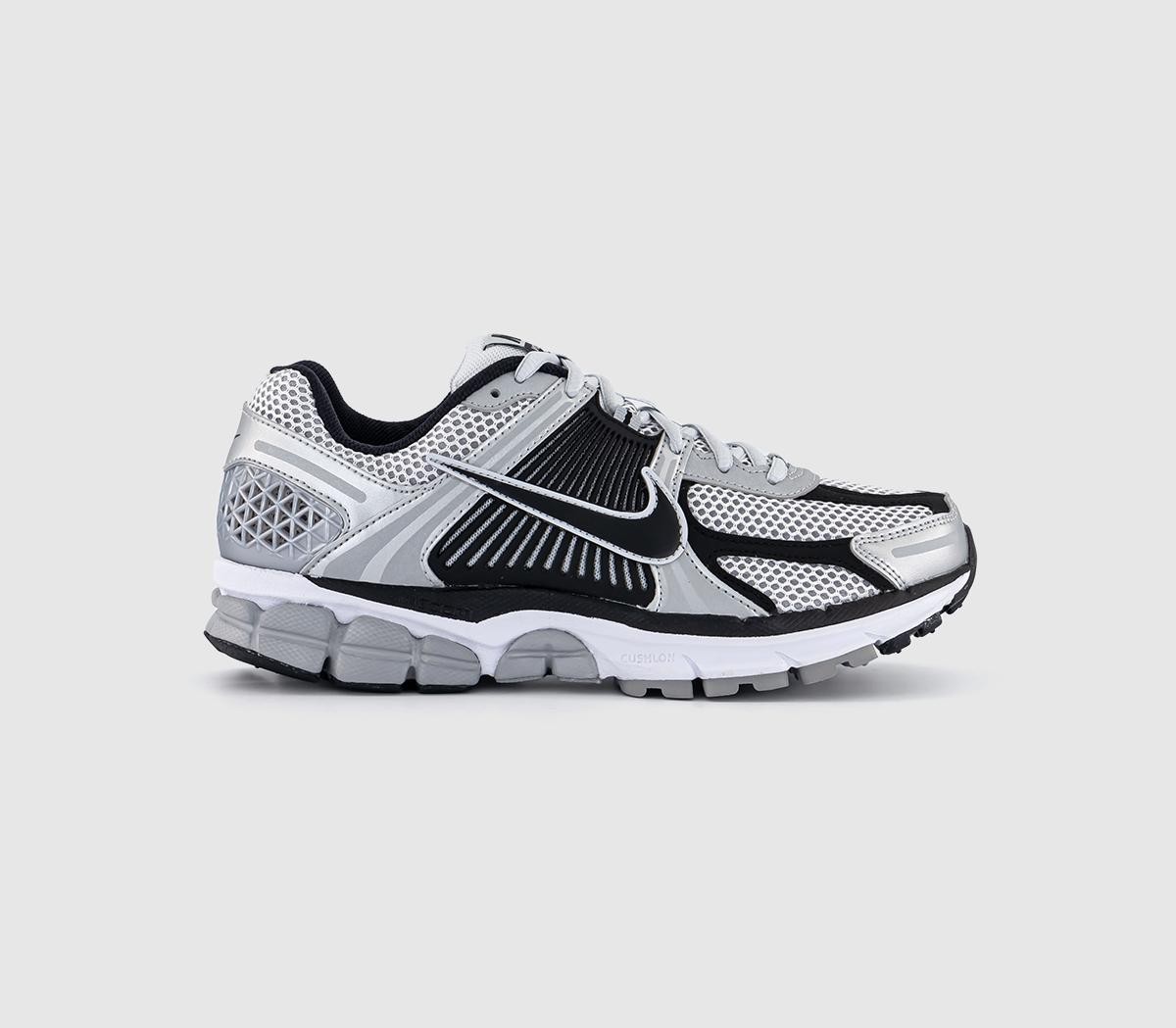 Nike Girls Silver & Black Zoom Vomero 5 Trainers, Size: 5
