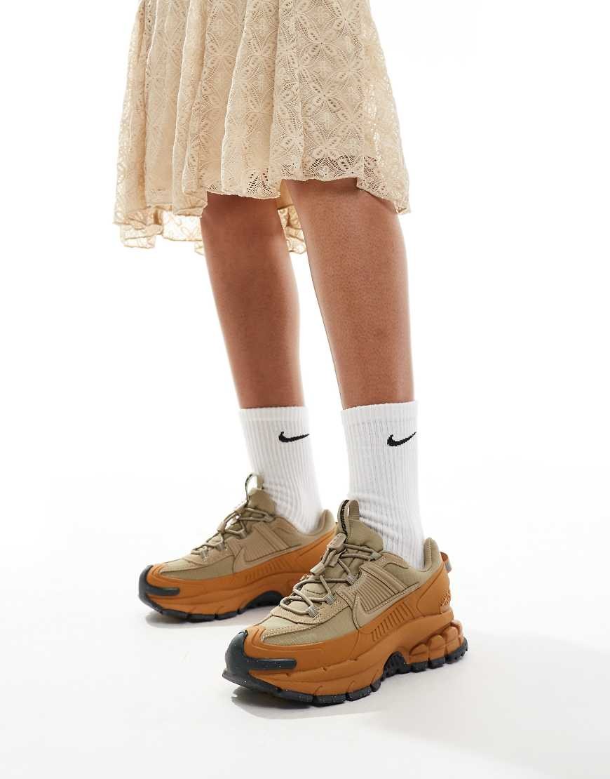 Nike Zoom Vomero 5 Roam Flax (Women's) - UK 9.5