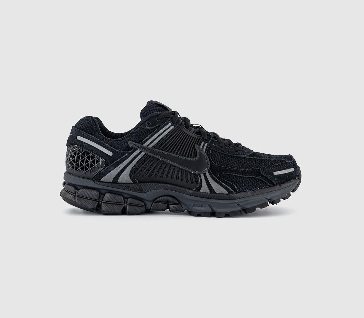 Nike Girls Zoom Vomero 5 Trainers Black Black Anthracite Metalic Dark Grey in White, 4