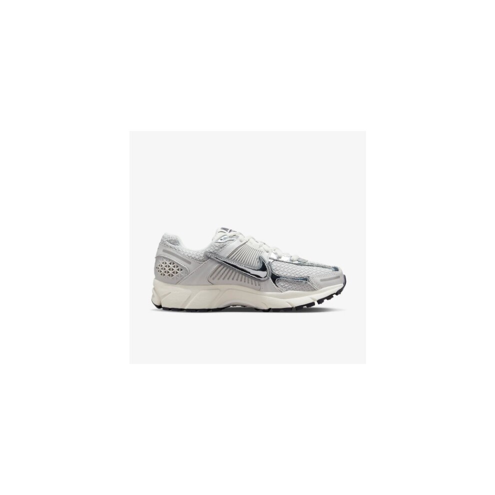 (UK7.5/EUR42/26.5CM ) Nike Zoom Vomero 5 Photon Dust Men Women's Trainers thumbnail