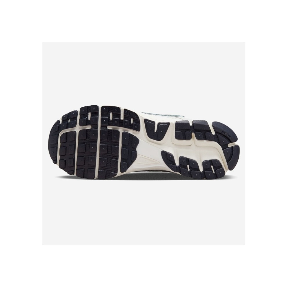 (UK7.5/EUR42/26.5CM ) Nike Zoom Vomero 5 Photon Dust Men Women's Trainers thumbnail