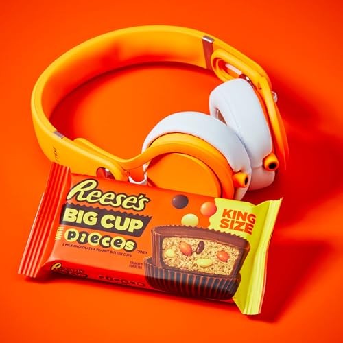 REESE'S Big Cup with Pieces Milk Chocolate King Size Peanut Butter Cups, Candy Packs, 2.8 Oz (16 Count) thumbnail