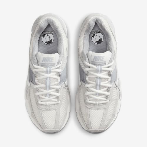 Nike Women's Zoom Vomero 5 Sneakers thumbnail