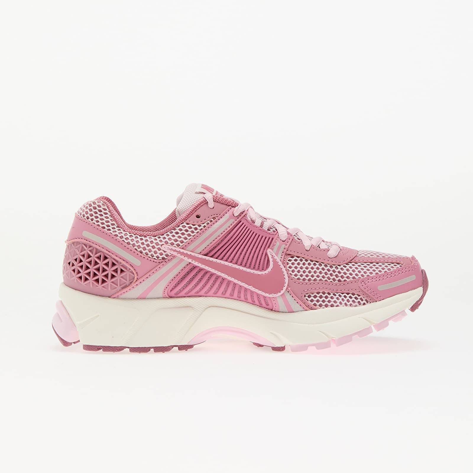 Nike Zoom Vomero 5 Elemental Pink (Women's) - UK 4.5 thumbnail