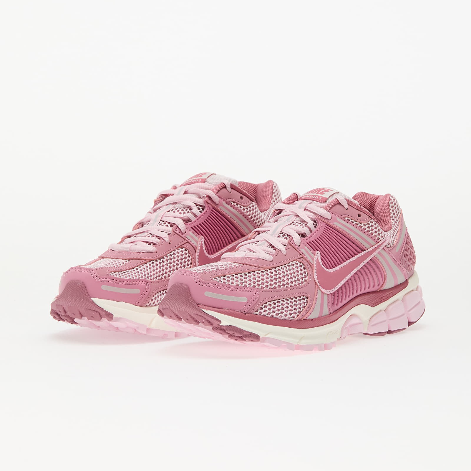 Nike Zoom Vomero 5 Elemental Pink (Women's) - UK 6.5 thumbnail