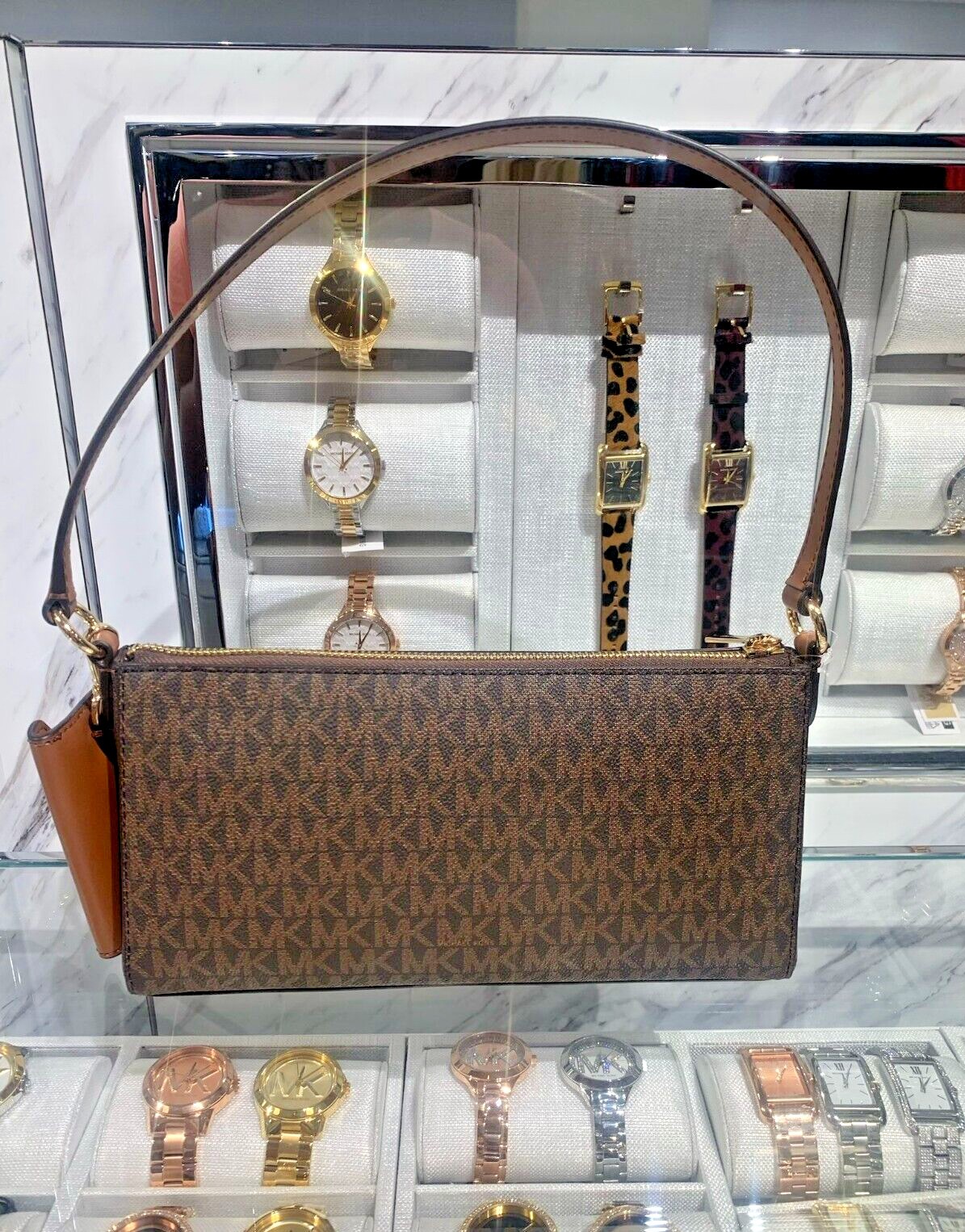 Michael Kors Vincent Medium Signature Logo Pochette with Card Case Brown One Size thumbnail