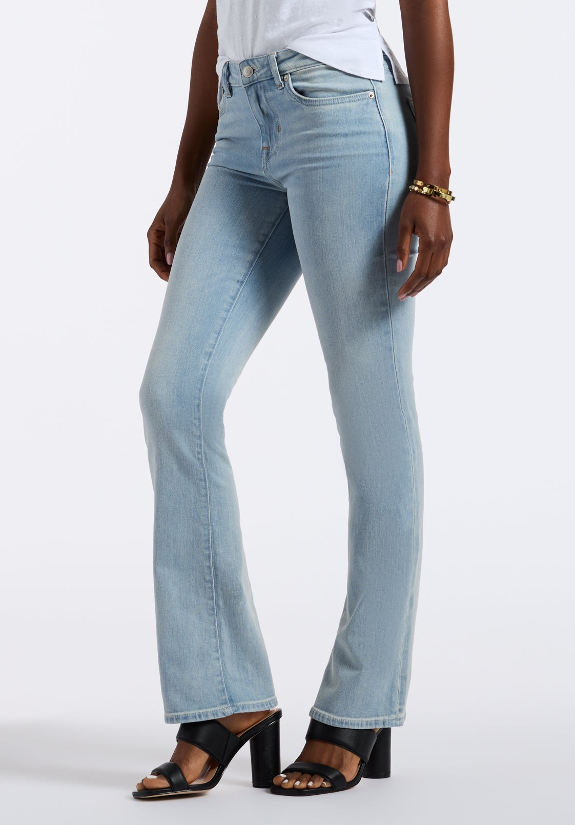 Buffalo Jeans Women's Mid Rise Bootcut Queen Jeans, Vintage Blue - Size: 33 thumbnail