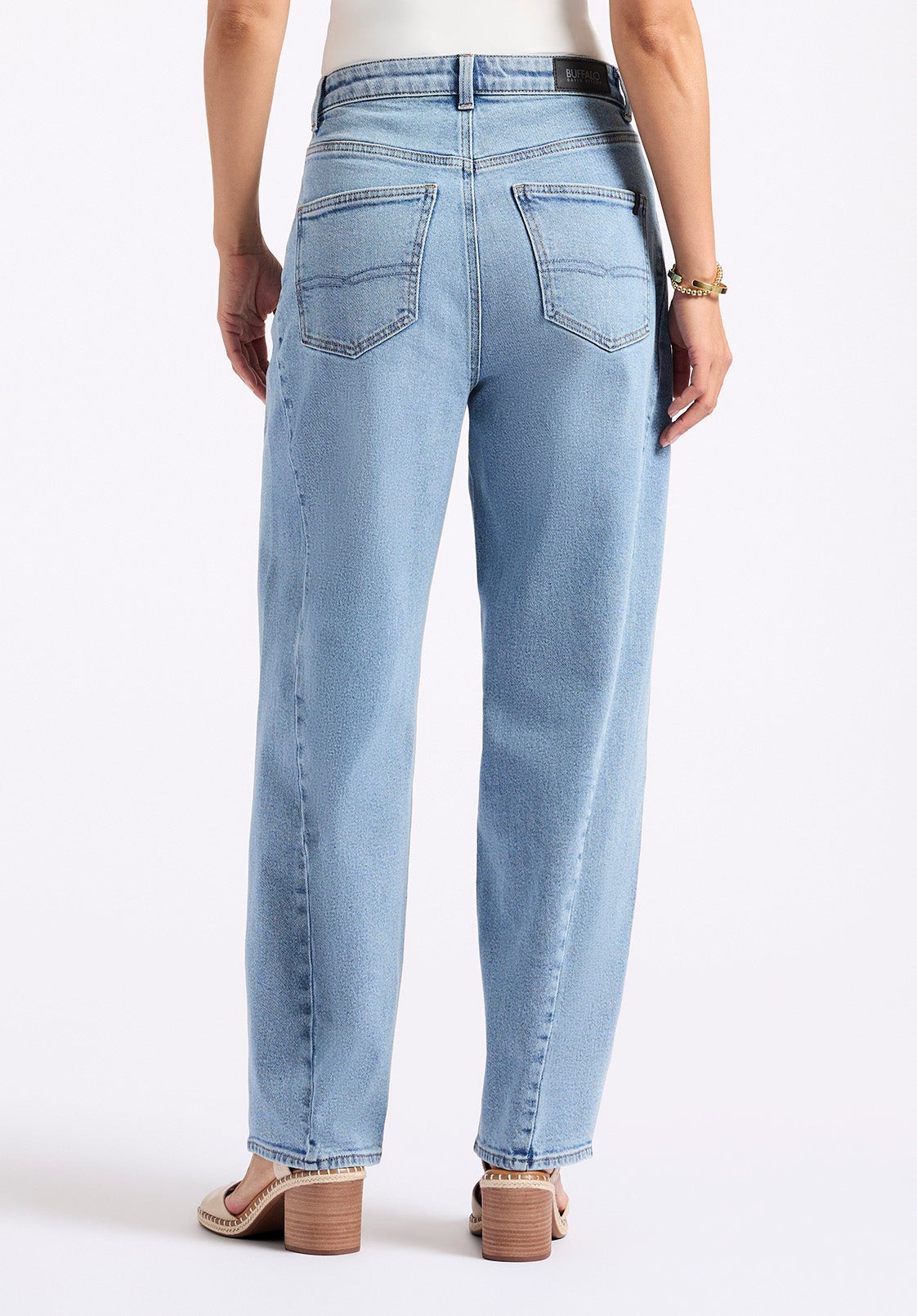 Buffalo Jeans Women's High Rise Barrel Barbara Jeans, Vintage Blue - Size: 33 thumbnail