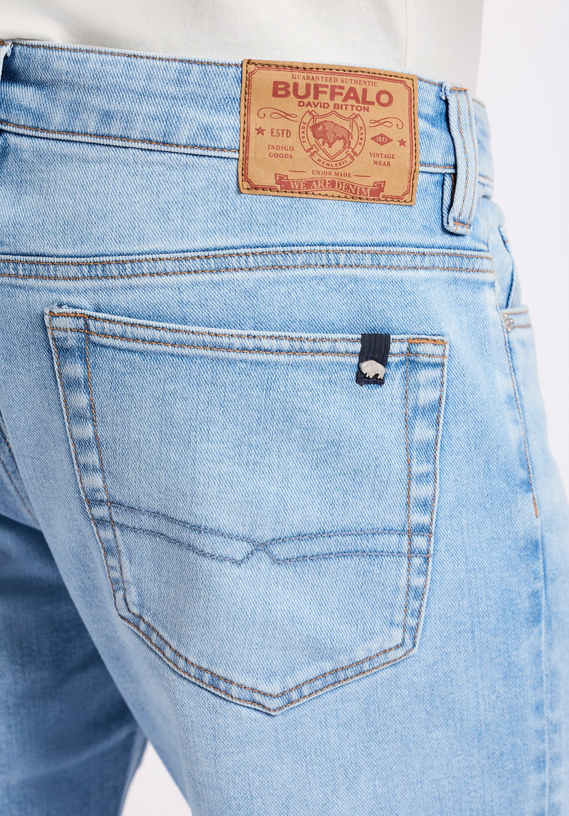 Buffalo Jeans Men's Relaxed Straight Driven Jeans, Light Blue - Size: 33 thumbnail
