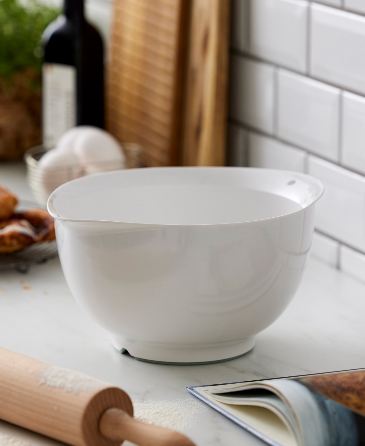 Rosti Victoria 3-Quart Mixing Bowl - White thumbnail