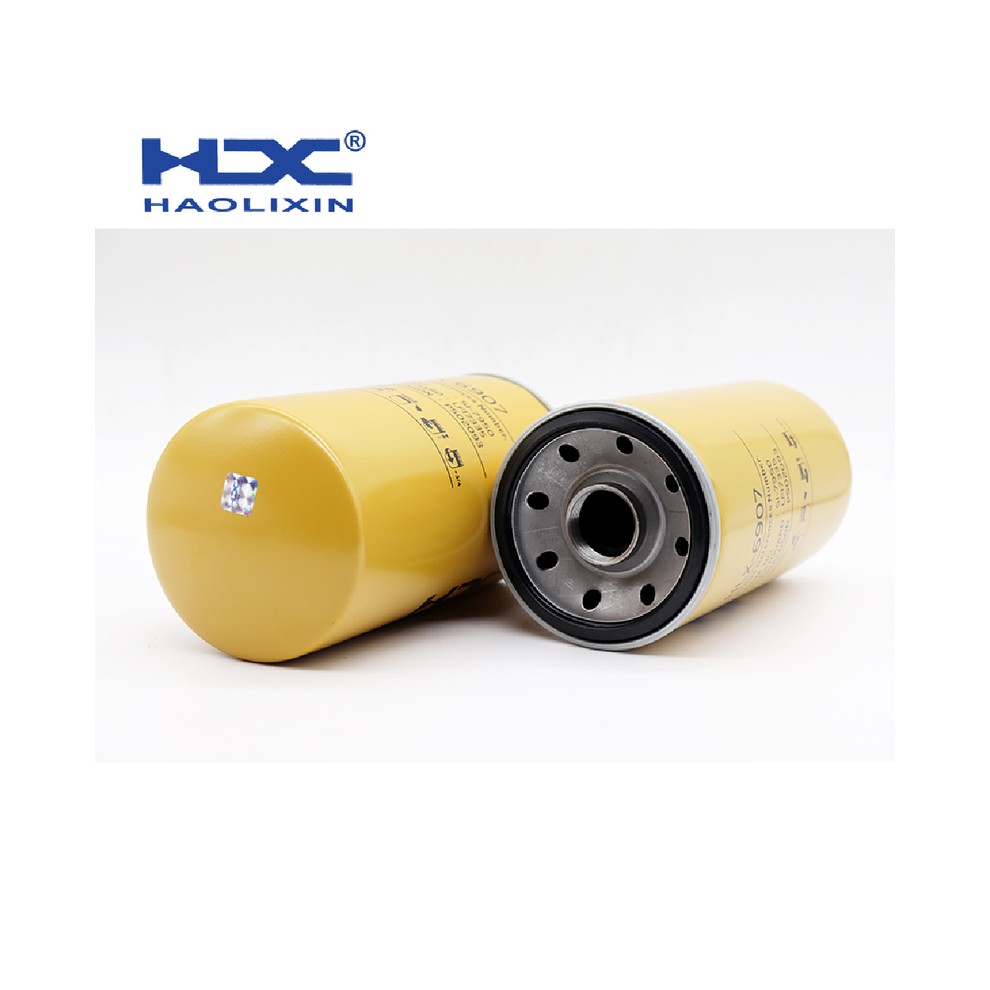 Vehicle Engine Parts Engine Part Oil Filter C-7916 5I-7950 5I7950 5I7950X LF17335 P500109 P502093 thumbnail