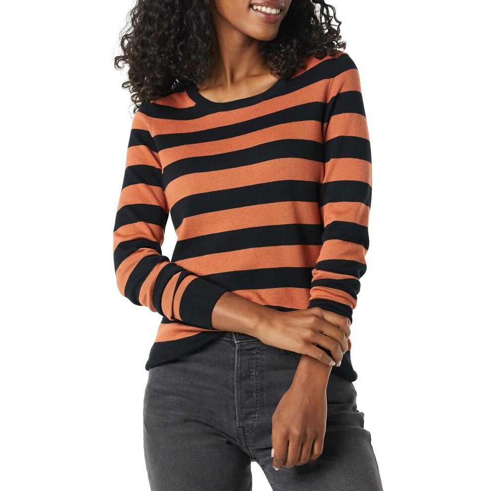 Amazon Essentials Women's Long-Sleeve Lightweight Crewneck Sweater Available in Plus Size  Black Caramel Rugby Stripe  XX-Large