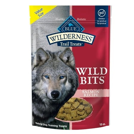 Blue Buffalo Wilderness Trail Treats HYZ01 Wild Bits Training Treats for Dogs  Grain-free Dog Treats  Salmon Recipe  10-oz. Bag