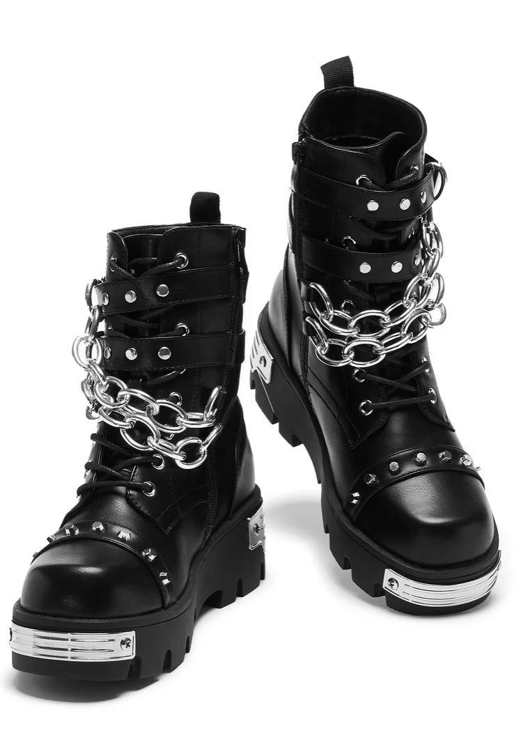 Koi Footwear - Shackled Shadows Heavy Duty Chain Biker Black - Girl Schuhe - Schwarz - EU 40 - Synthetic/Synthetic/Gummi,Kunstleder