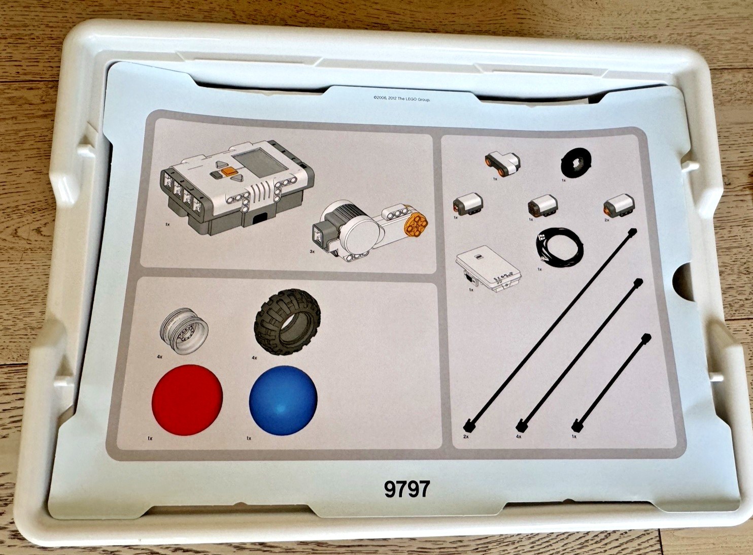 LEGO Mindstorms Education Base Set (9797)  OPEN BOX - Parts in Sealed, Orig. Pkg thumbnail