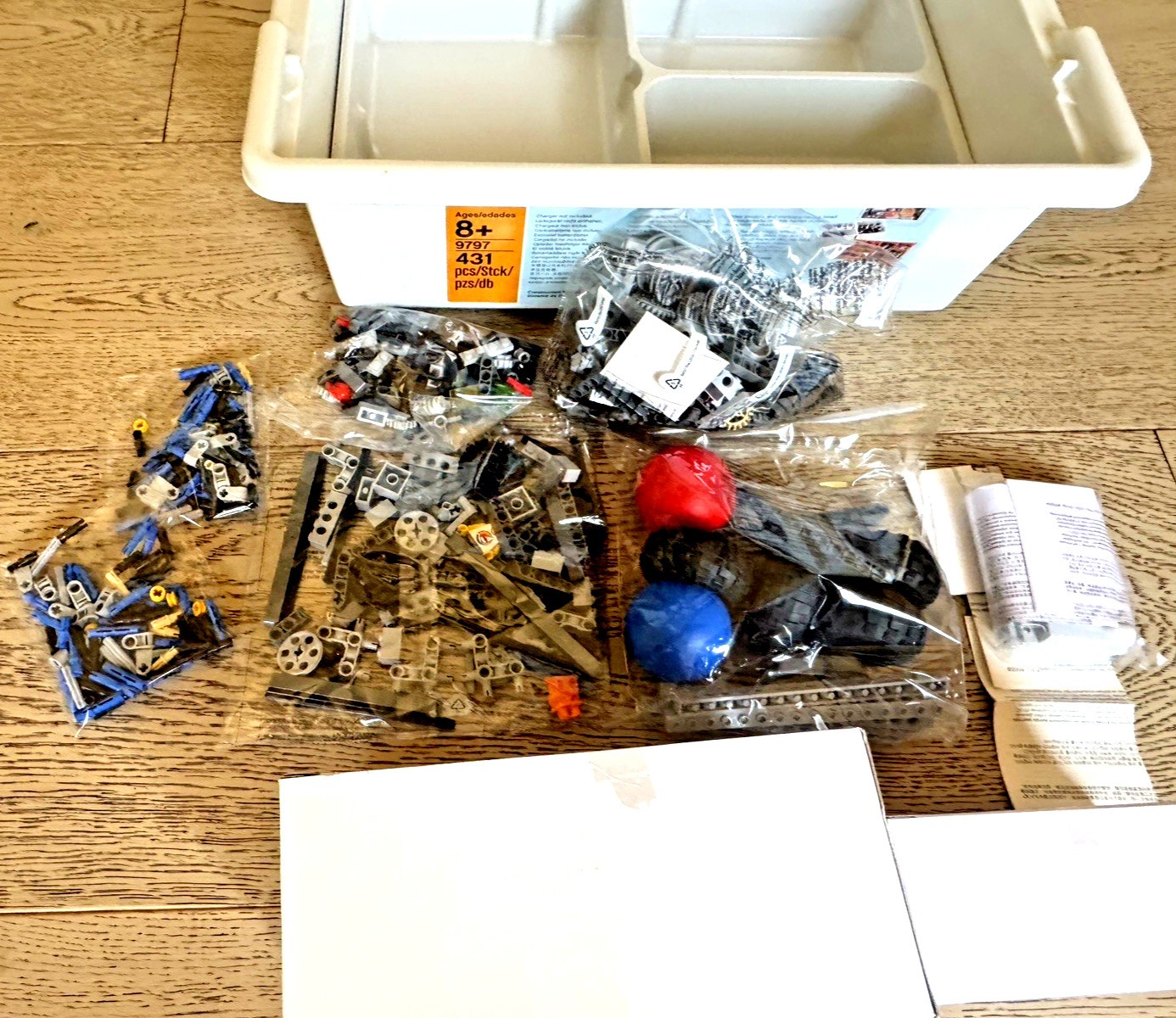 LEGO Mindstorms Education Base Set (9797)  OPEN BOX - Parts in Sealed, Orig. Pkg thumbnail