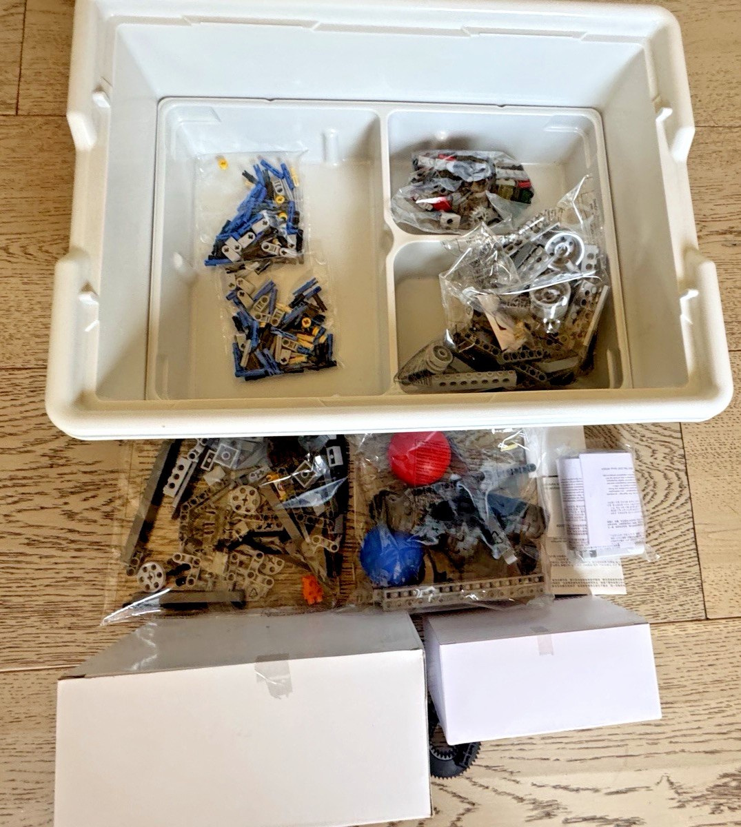LEGO Mindstorms Education Base Set (9797)  OPEN BOX - Parts in Sealed, Orig. Pkg thumbnail