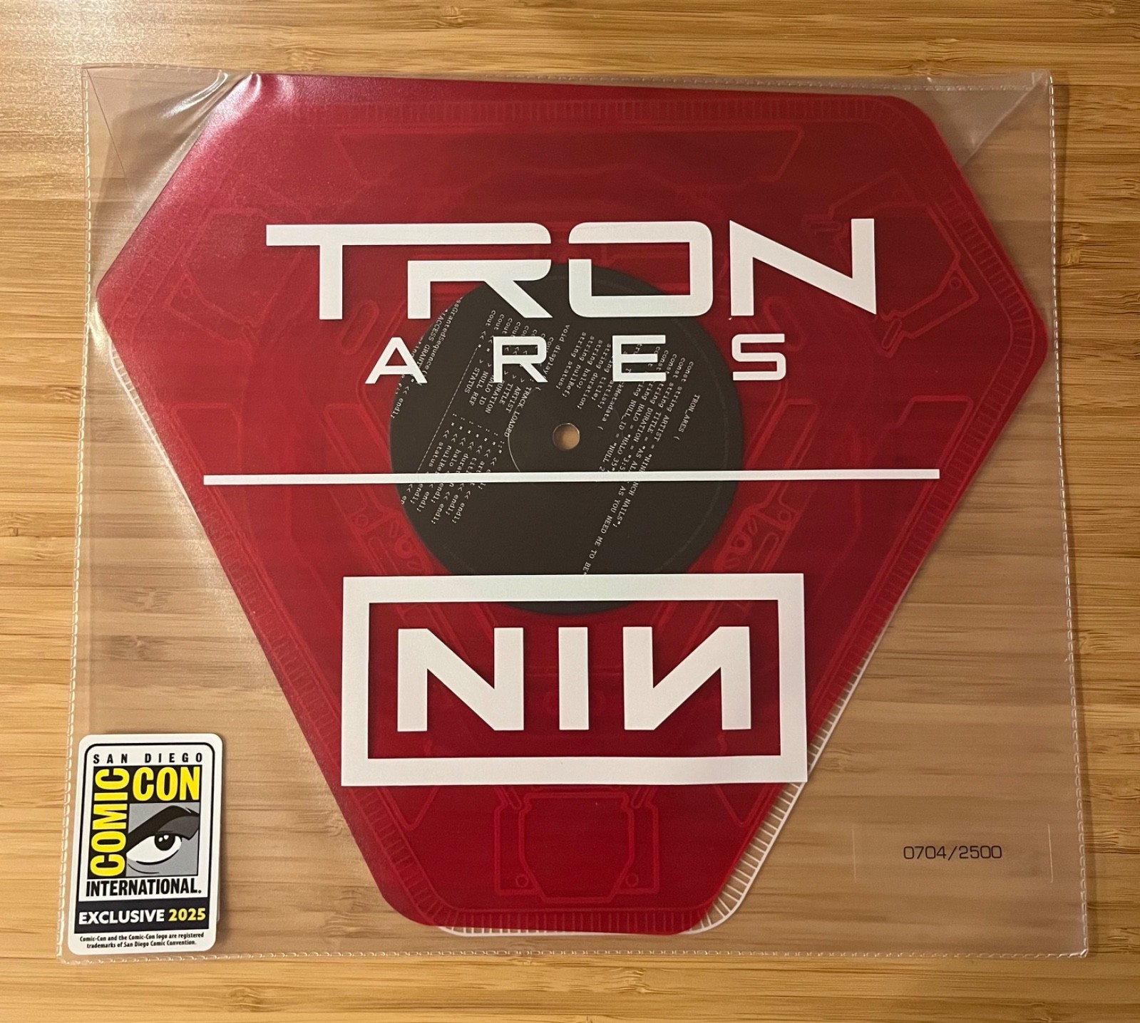 🔥SDCC 2025 Exclusive TRON ARES Nine Inch Nails 7” Vinyl  #704/2500 - NEW🔥 thumbnail