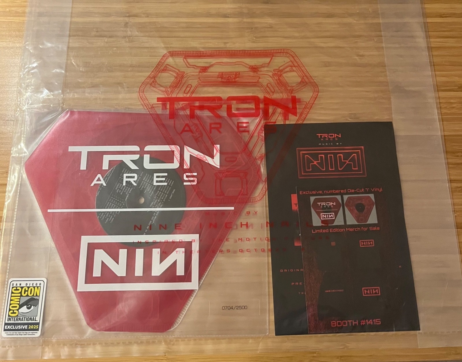 🔥SDCC 2025 Exclusive TRON ARES Nine Inch Nails 7” Vinyl  #704/2500 - NEW🔥 thumbnail