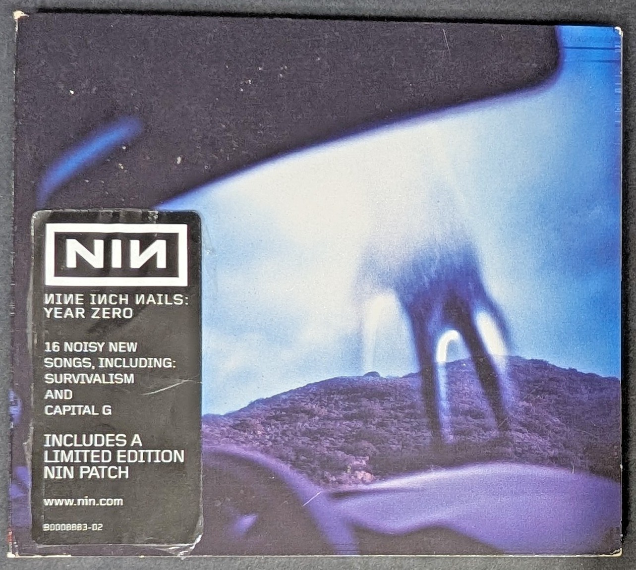 Nine Inch Nails Halo 24 Year Zero CD 2007 Limited Edition Hot Topic AIR Patch thumbnail