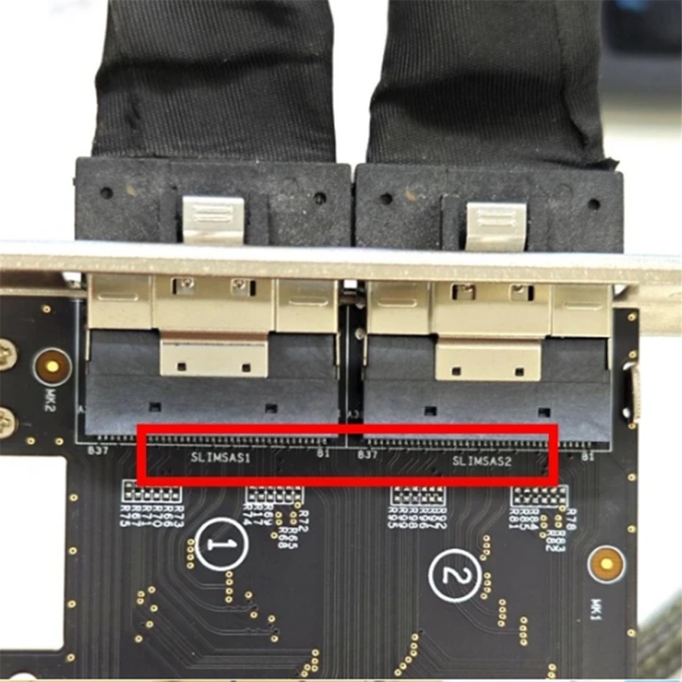 Graphics External Card PCIe4.0 X16 to SlimSAS 8654 Rear Adapter Card thumbnail
