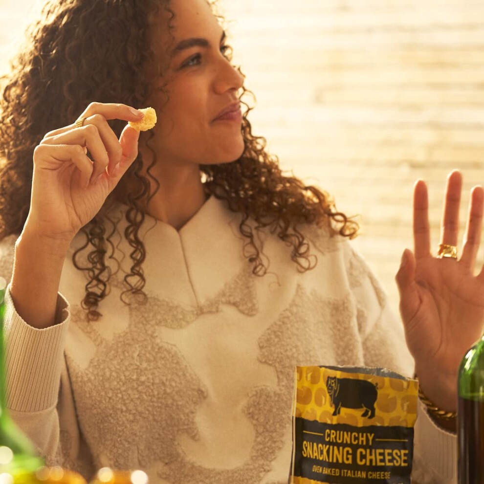 SERIOUS PIG | Gourmet Snack Hamper | with Crunchy Cheese, Salami Sticks, Pickles, Crisps, Salted Peanuts, Roast Almonds and Corn Scratchings thumbnail