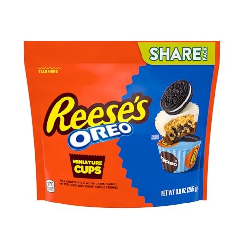 Reese's with OREO Milk Chocolate and White Crème Peanut Butter Cups Candy - 9oz thumbnail