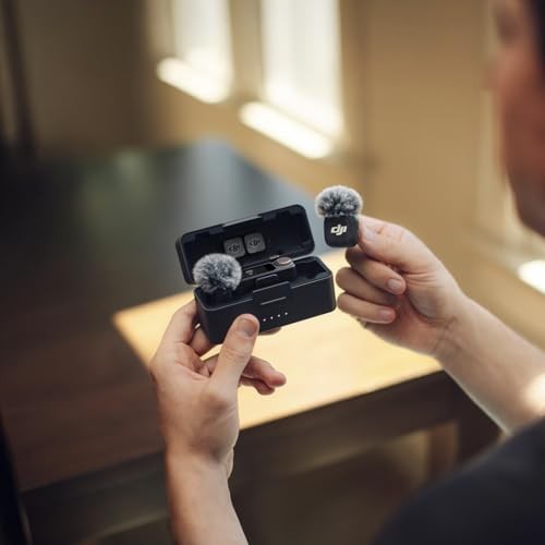 DJI Mic 3 (2 TX + 1 RX + Charging Case) thumbnail