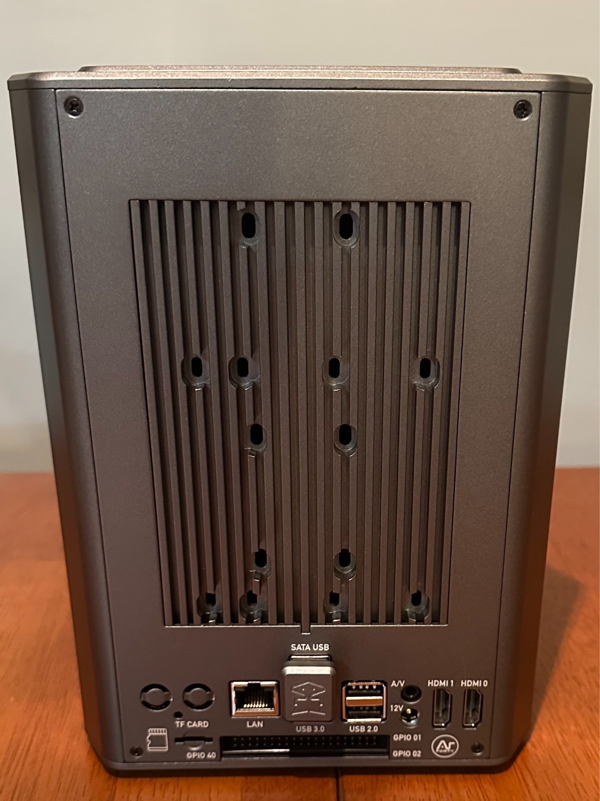 Argon 40 Argon EON NAS Enclosure for Raspberry Pi 4, Space Grey thumbnail