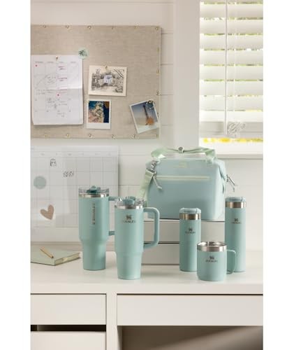 Stanley the AeroLight Transit Bottle Seafoam