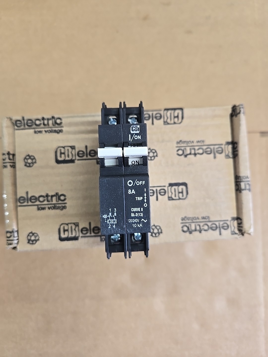 1) CBI Box of 6 QL29908 2 POLE 8 AMP Circuit Breaker thumbnail