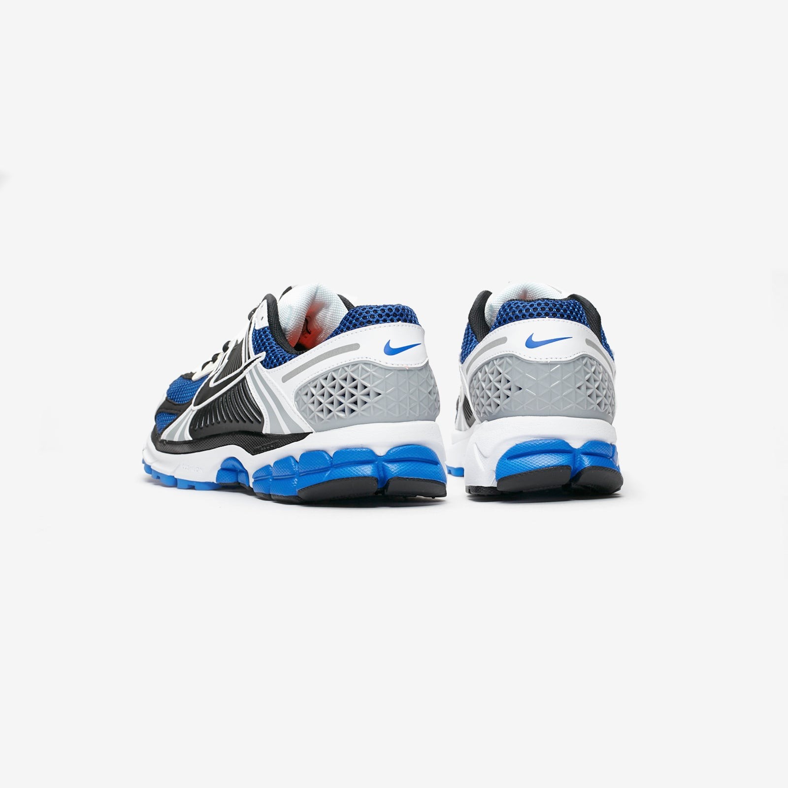 Nike Zoom Vomero 5 SE SP - WHITE/RACER BLUE-BLACK-SAIL - Unisex - 4.5 thumbnail