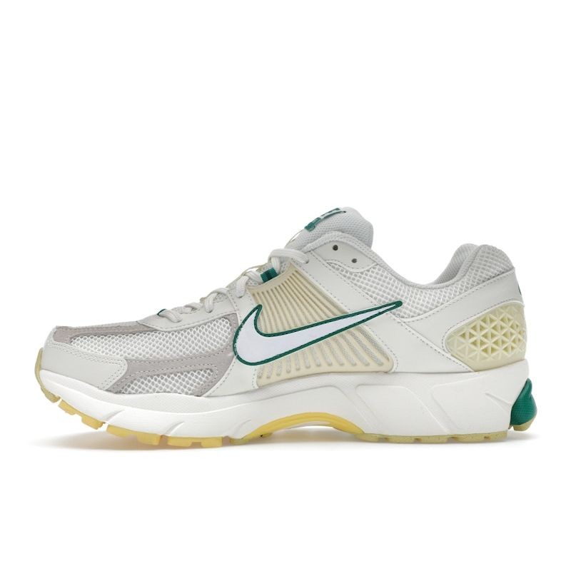 Nike Zoom Vomero 5 Malachite Alabaster - UK 11 thumbnail